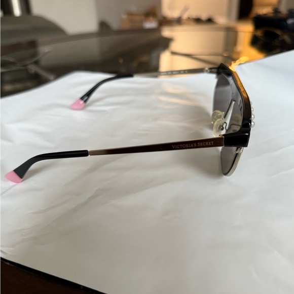 Victoria's Secret Black and Silver Sunglasses With Pearl Detail - Picture 3 of 4